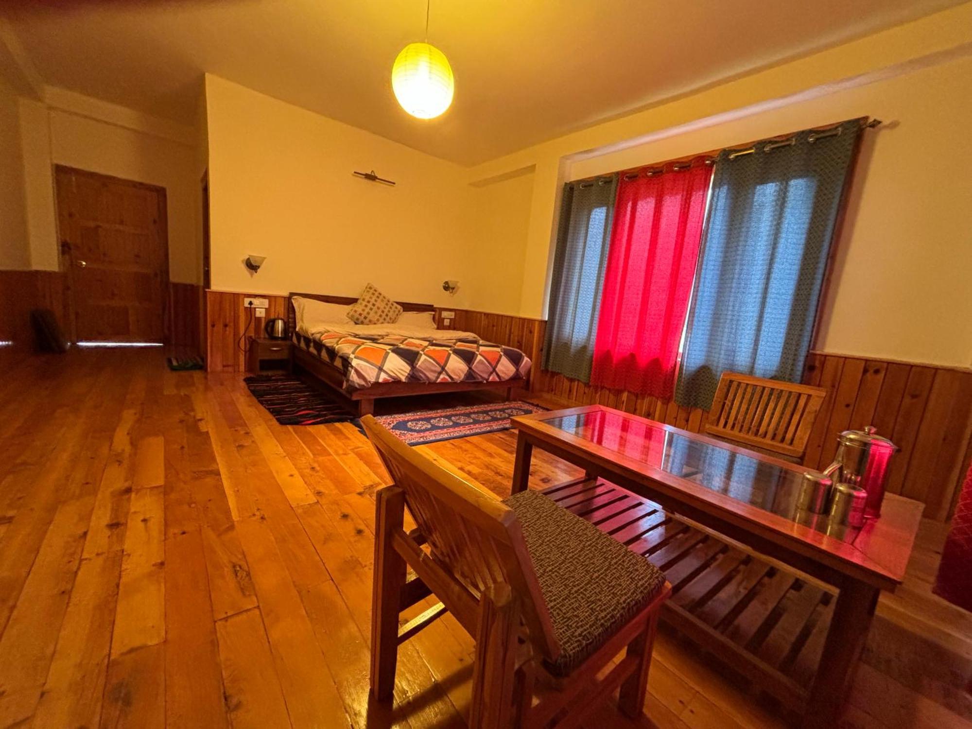 Toshim Homestay Sāngla 外观 照片