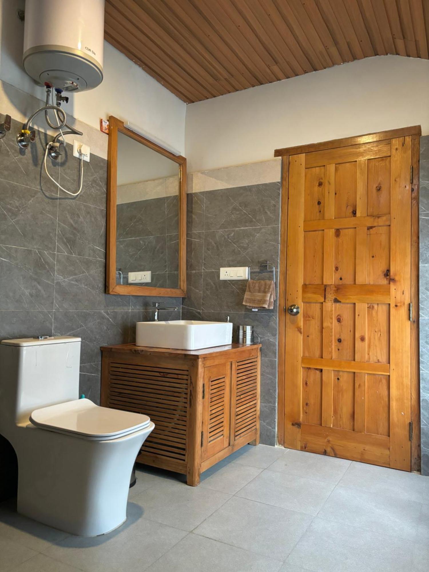 Toshim Homestay Sāngla 外观 照片