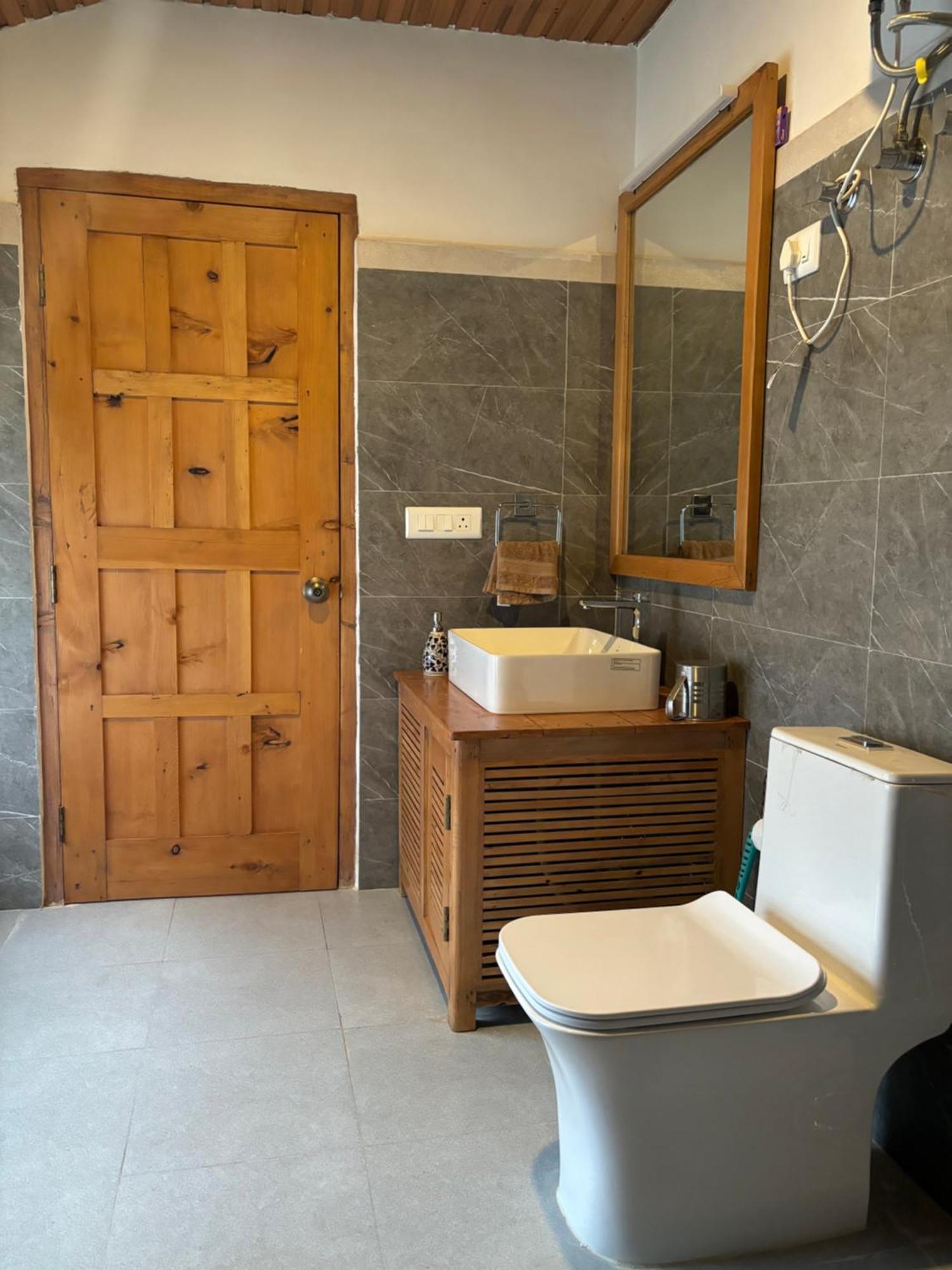 Toshim Homestay Sāngla 外观 照片